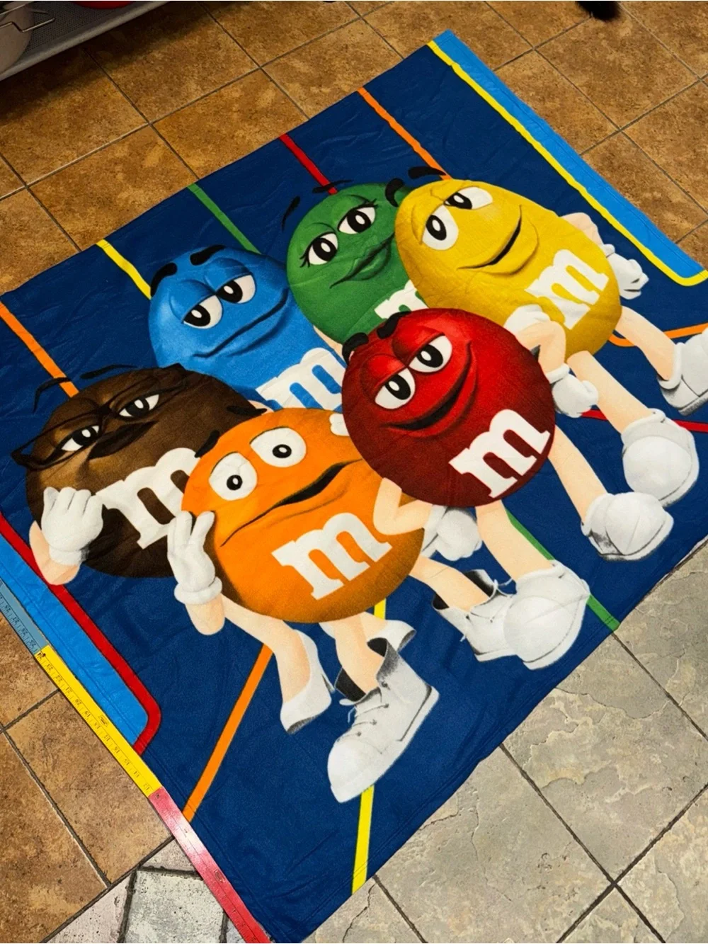 M&M’s World 6 Characters Blanket Throw Promo Fleece Mars Inc Collectible Bright